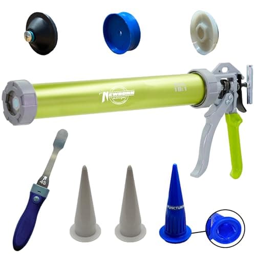 Newborn 620AL Green Aluminum Caulk Gun - 18:1 Thrust Ratio, 20 oz Capacity